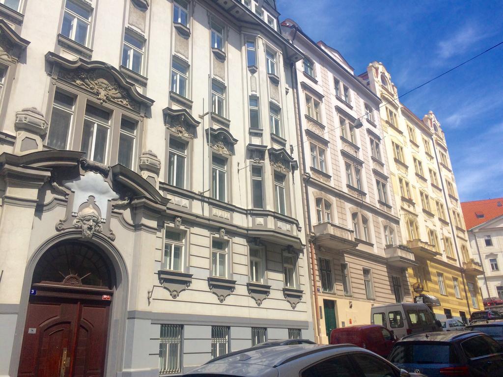 Historic centre-spacious apartment Prague Extérieur photo